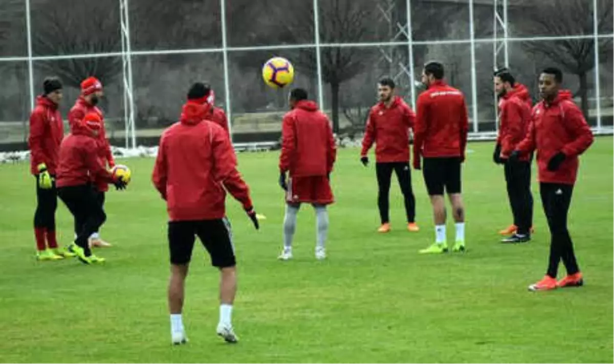 Sivasspor, Galatasaray Maçının Hazırlıklarını Sürdürdü