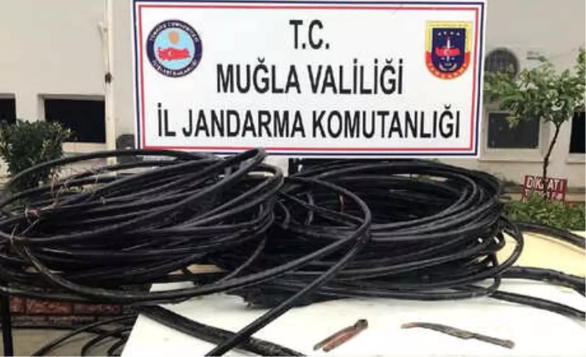 Telefon Kablosu Hırsızlarına Suçüstü