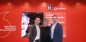 Vodafone Karakartallılar Beşiktaş Efsanesi Süreyya Soner ile Buluştu