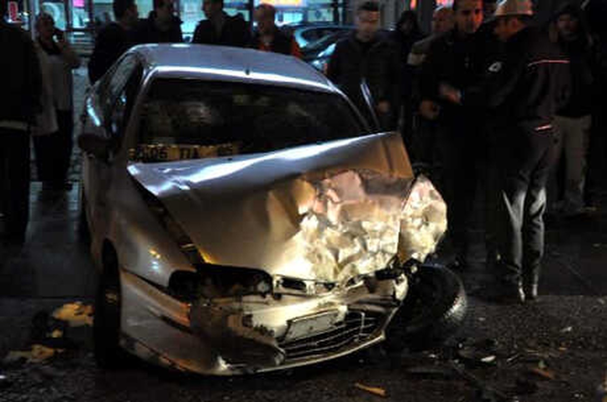 Başkent\'te Zincirleme Trafik Kazası: 1\'i Ağır 3 Yaralı