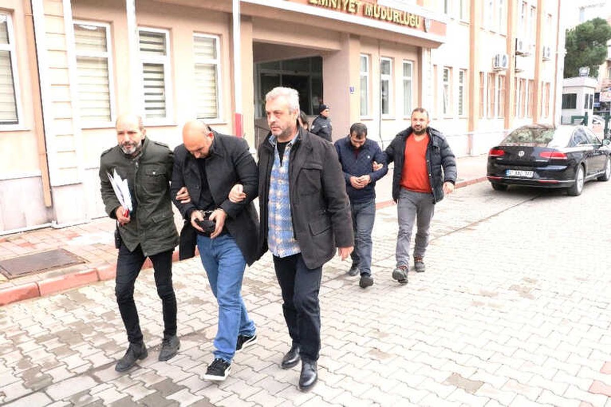 Çanakkale\'de Telefon Dolandırıcılarına Suçüstü
