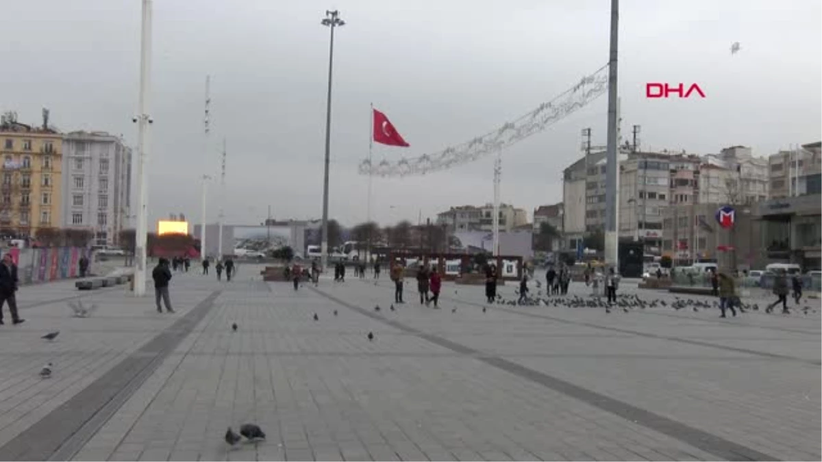 Deprem İstanbul\'da da Hissedildi-2