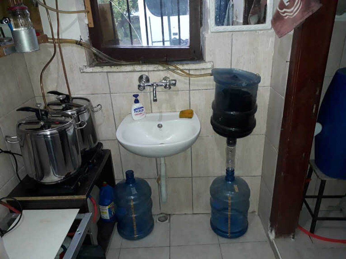 Ev Değil Alkol İmalathanesi