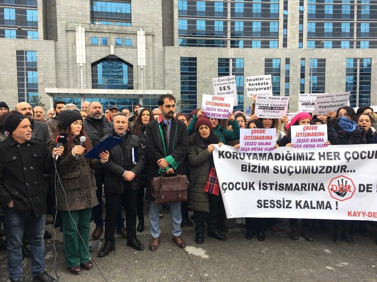 İlkokul Öğrencisine Cinsel İstismar İddiasıyla Öğretmen Hakim Karşısında