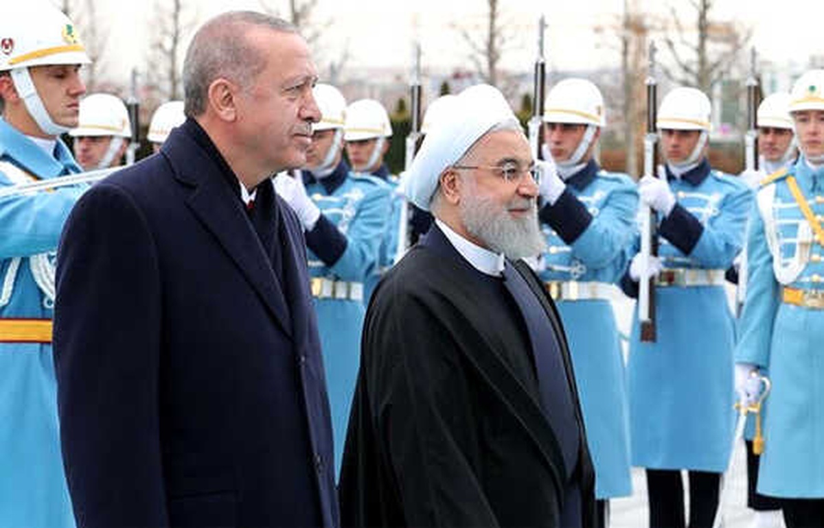 İran Cumhurbaşkanı Ruhani resmi törenle karşılandı