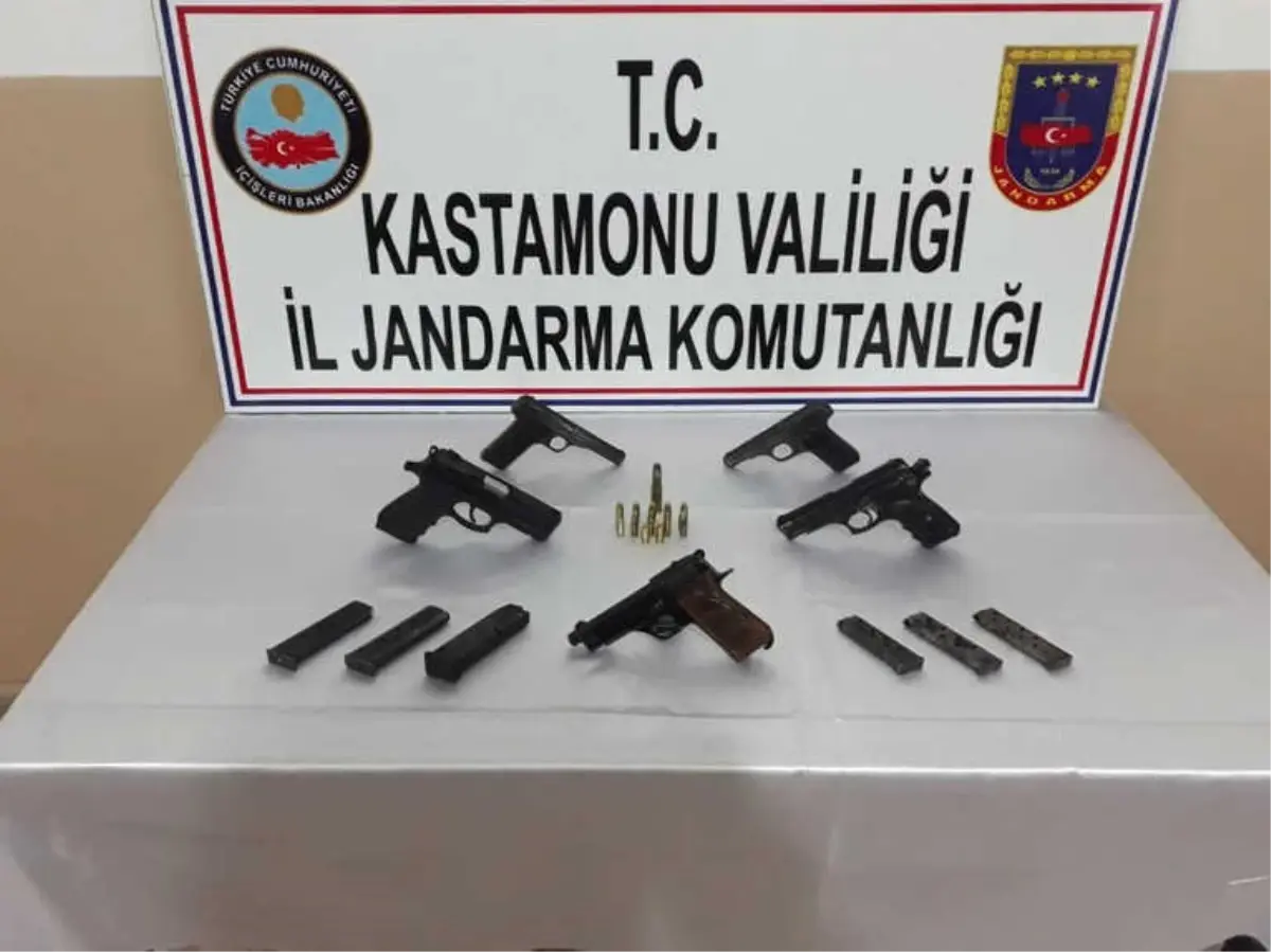 Jandarma Ekiplerinden Silah Kaçakçılığı Operasyonu: 1 Tutuklu