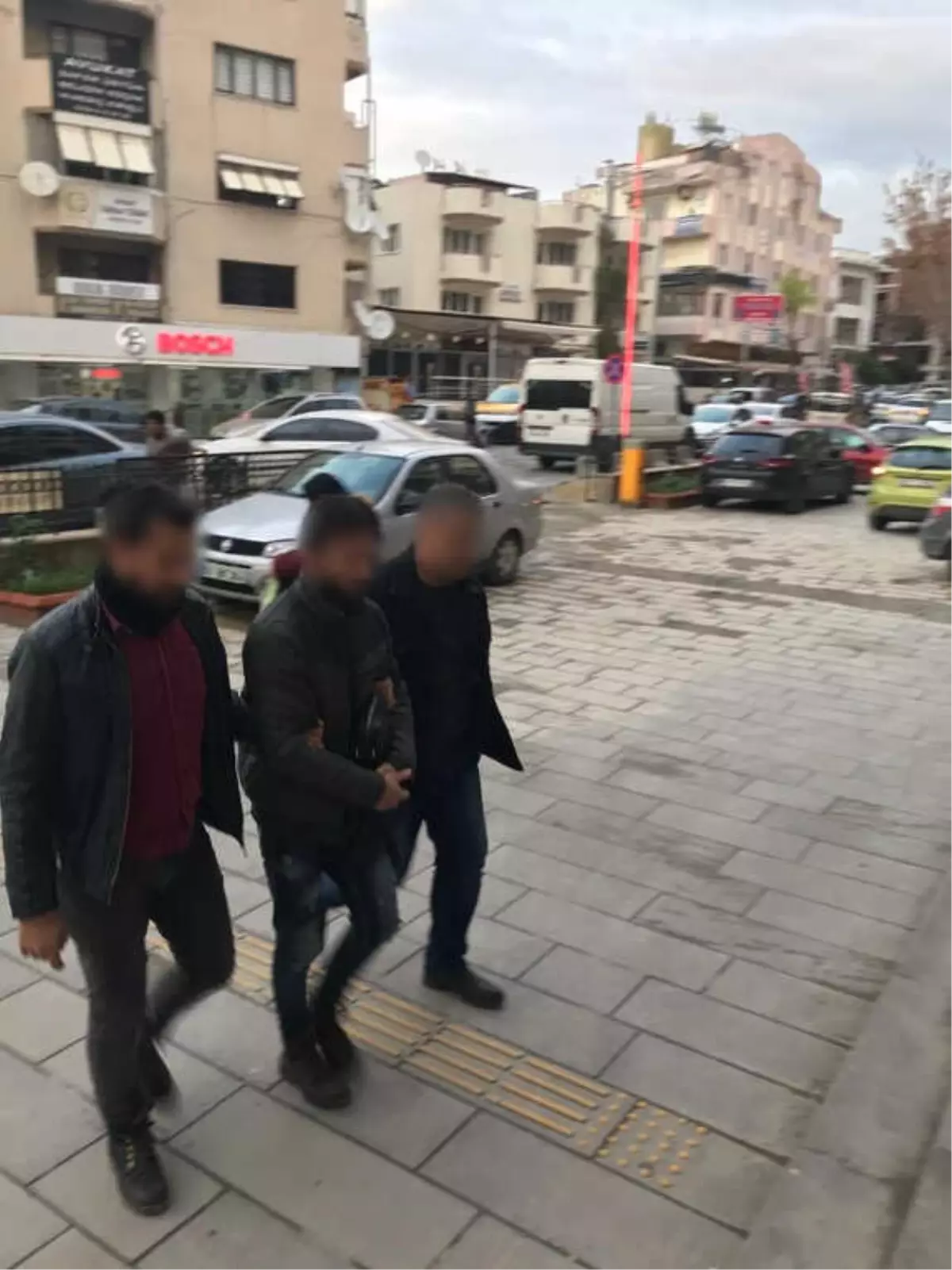 Kuşadası Polisi 7 Ayrı Hırsızlık Olayının Şüphesini Yakaladı