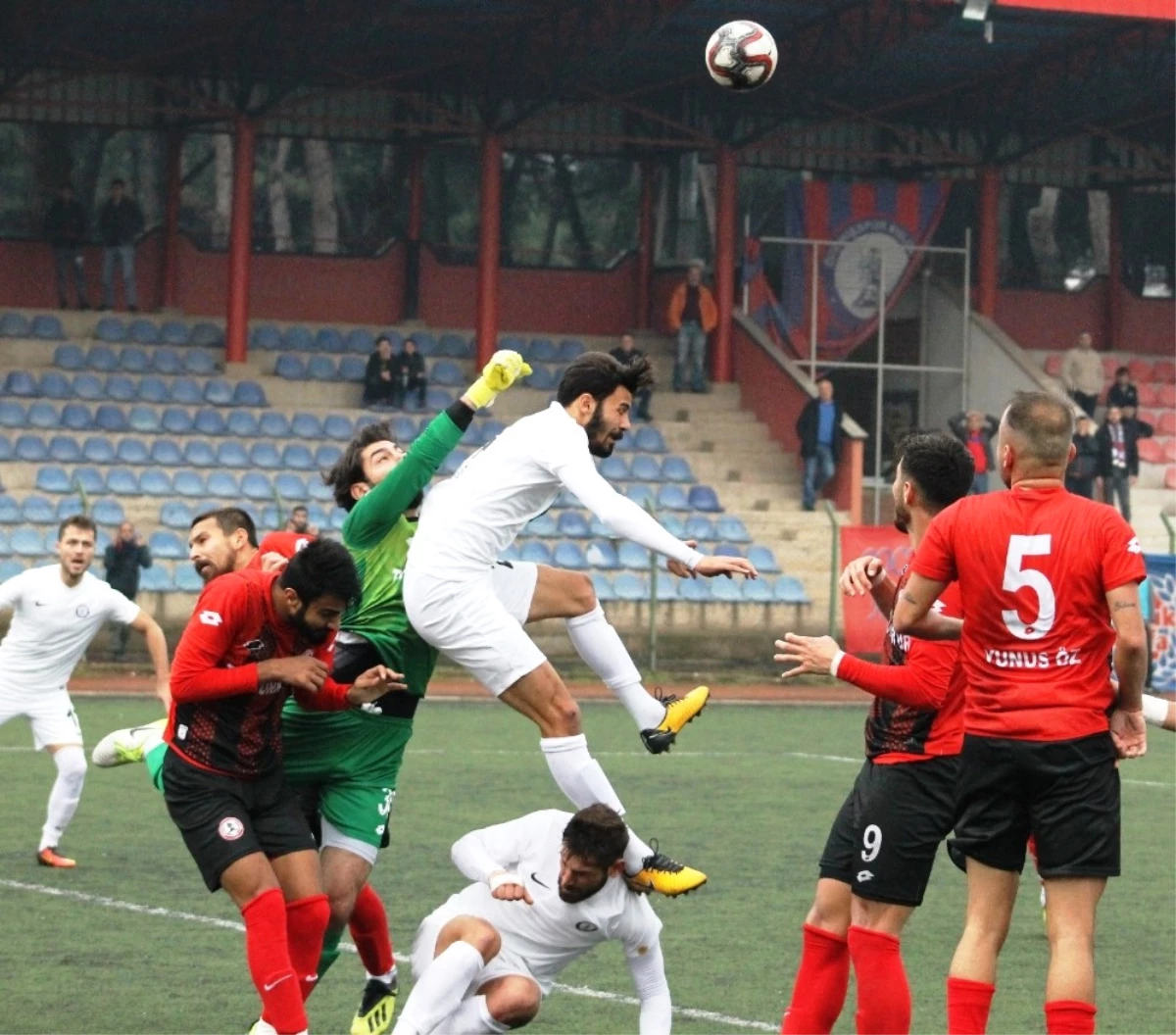 Ödemişspor\'un Attığı ve Yediği Gol Sayısı Eşit