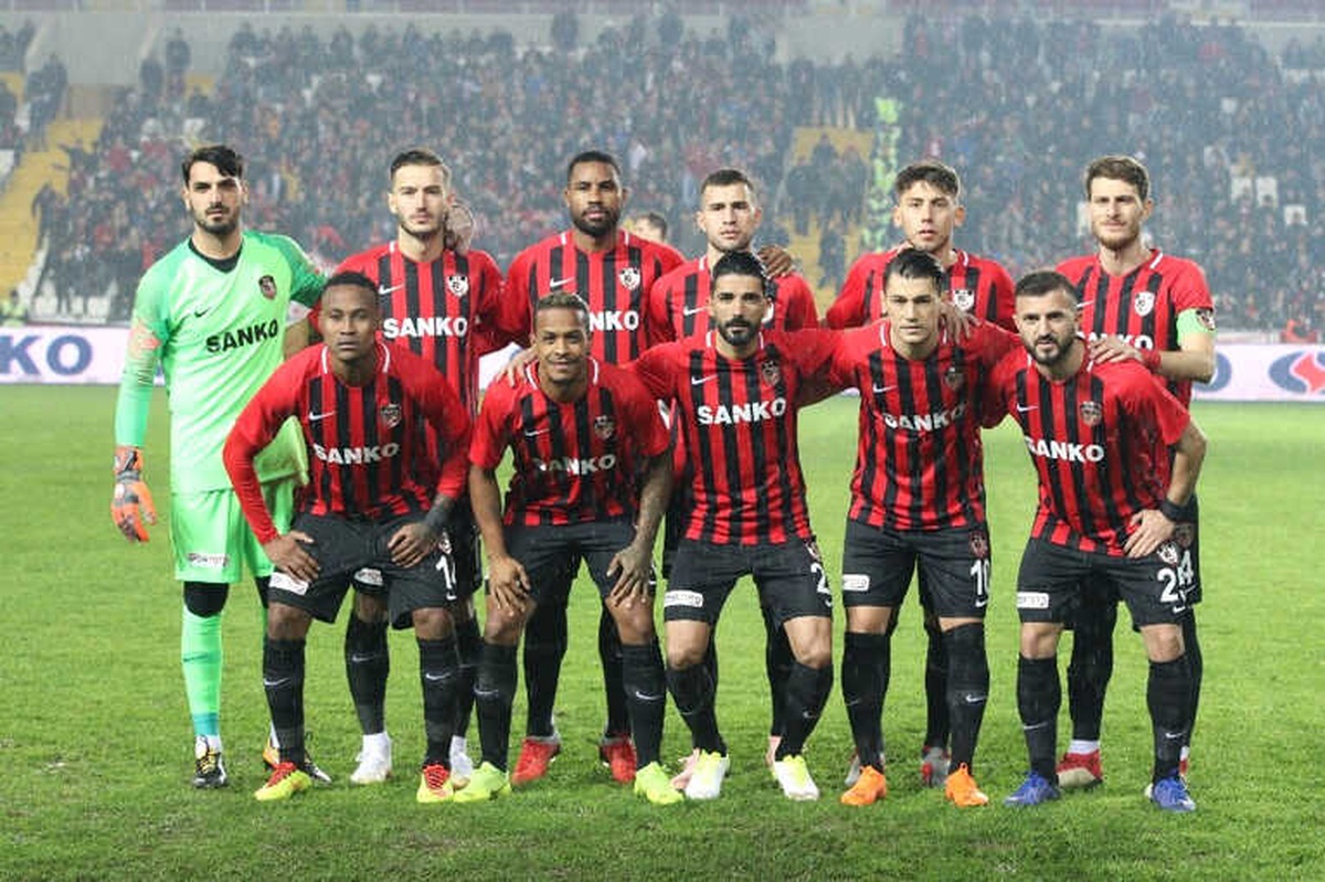 Gazişehir Gaziantep, Karabükspor\'a Karşı İlk Galibiyetini Almak İstiyor