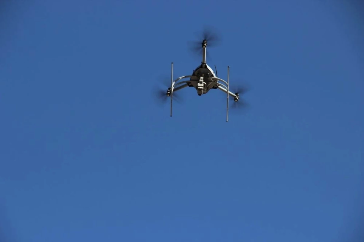 İngiltere\'de Hava Trafiğine "Drone" Engeli