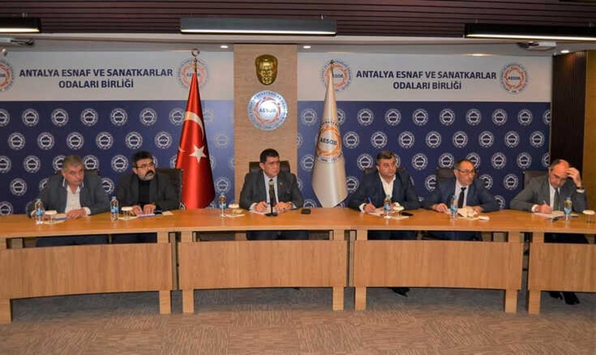 Kamyoncuların Talepleri Masaya Yatırıldı