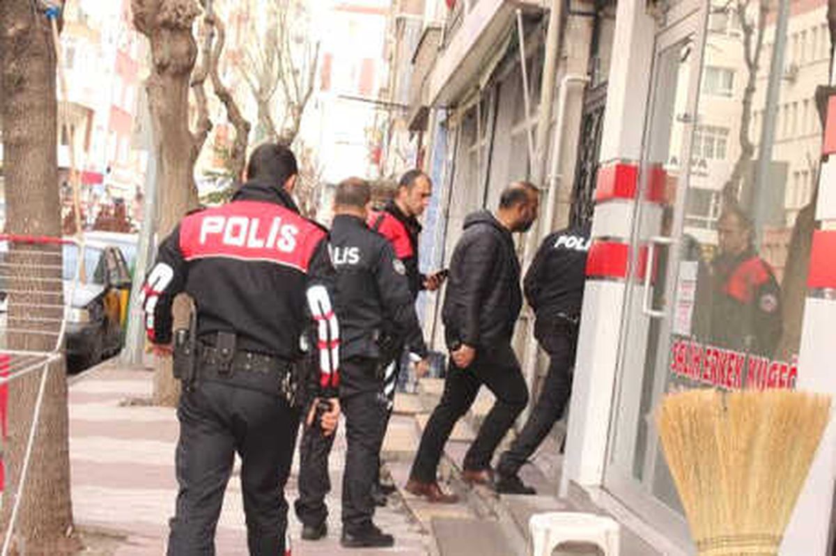 Niğde\'de Silah Sesleri Polis Alarma Geçirdi