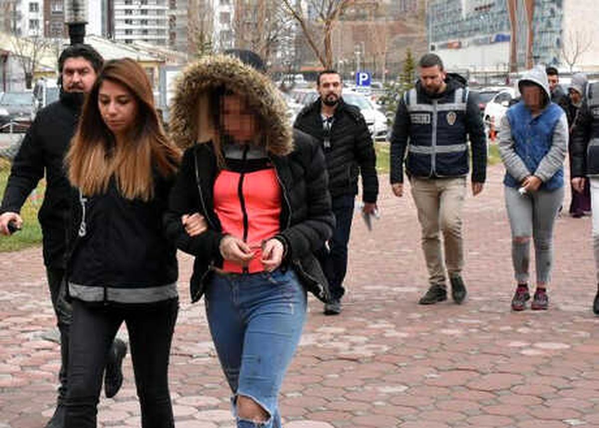 Sivas\'ta, Sokak Ortasındaki Bıçaklamaya 1 Tutuklama