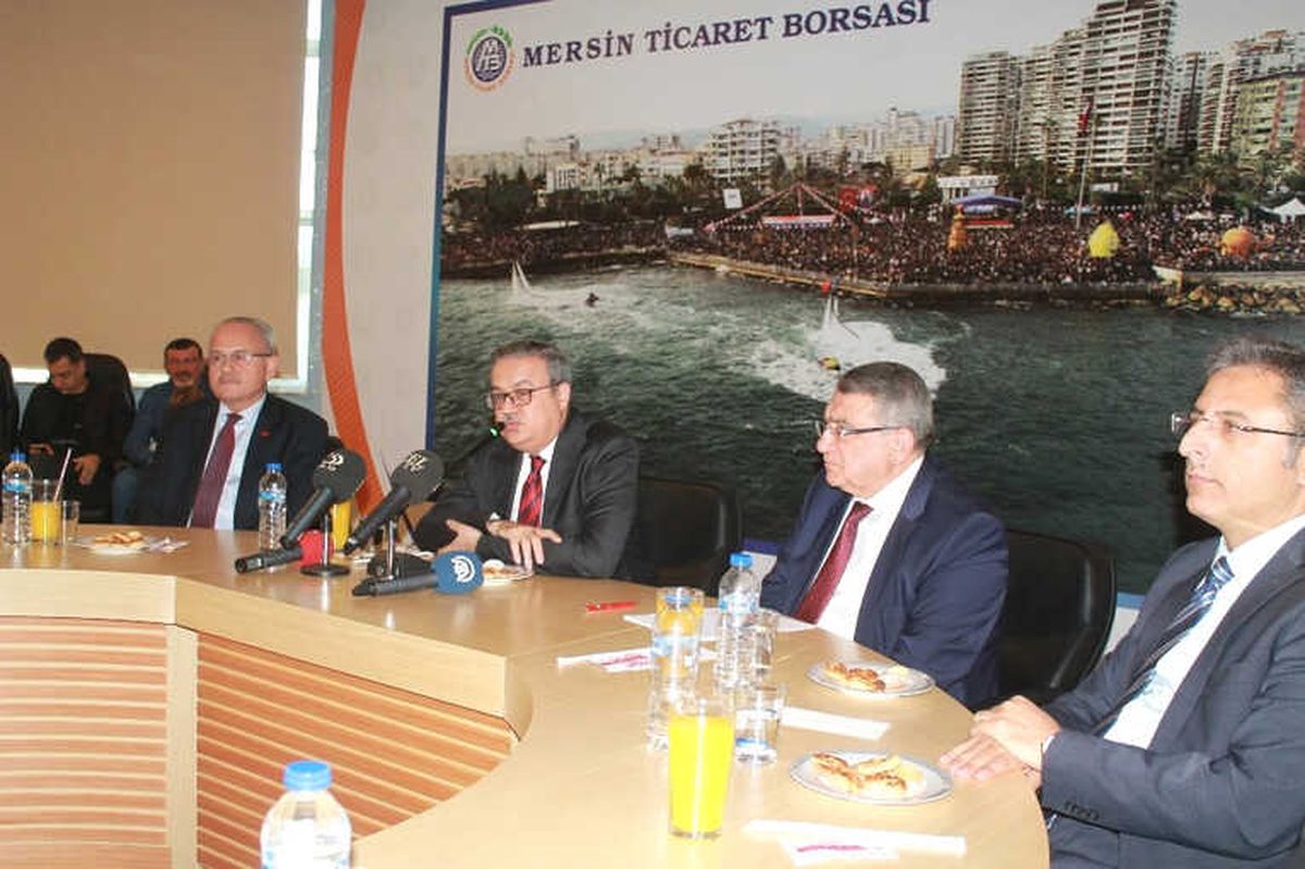 Vali Su: "Mersin\'in Marka Değeri Narenciyedir"