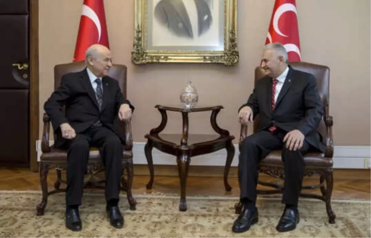 Yıldırım ve Bahçeli Meclis\'te bir araya geldi