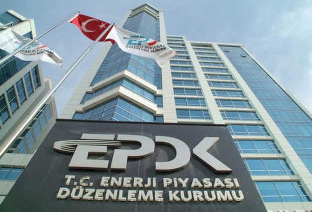 EPDK, petrol ve doğalgaz yönetmeliklerinde değişikliğe gitti