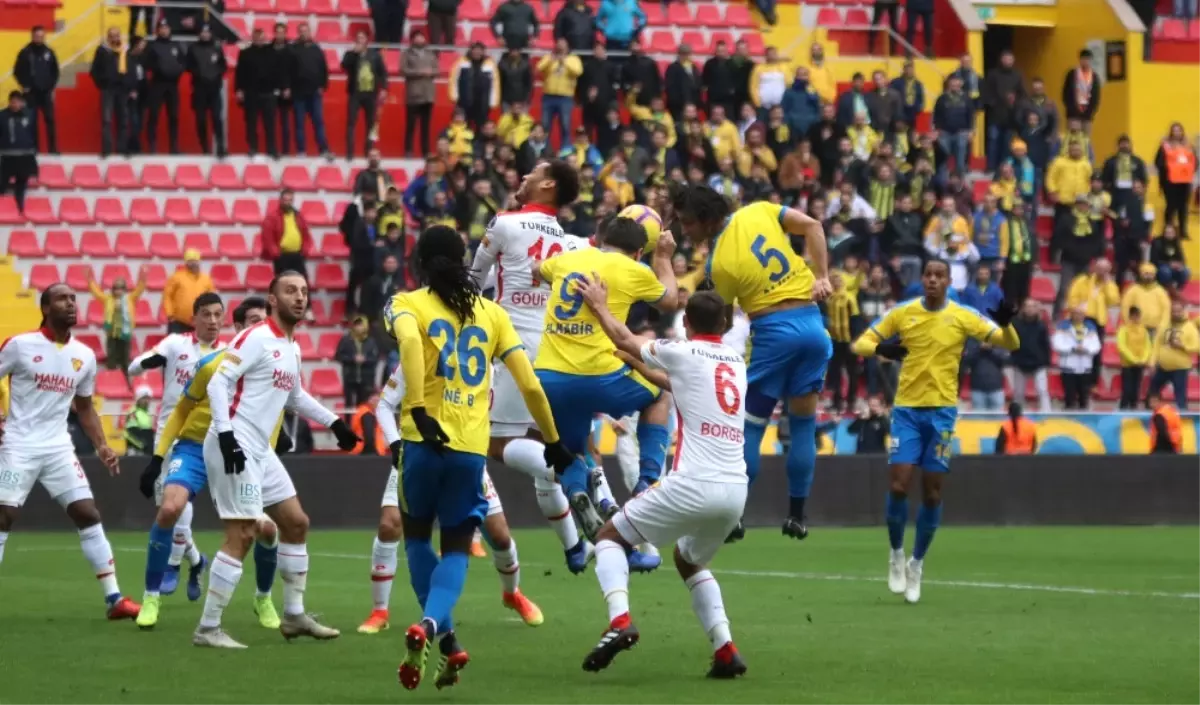 Göztepe Ankaragücü\'nü 3-0\'la Geçti