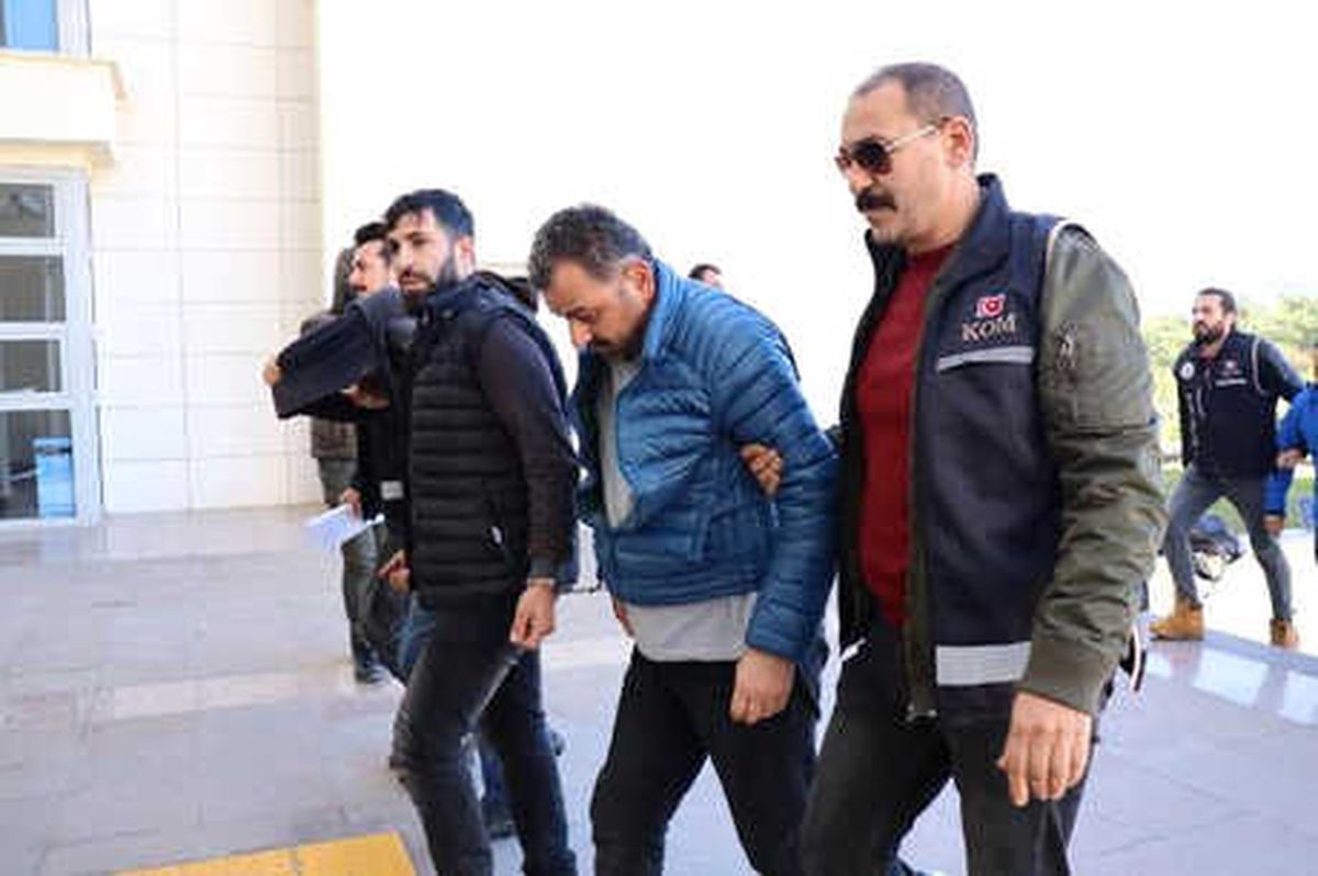 Teknede Yakalanan 44 Kaçak Olayına İlişkin 5 Tutuklama
