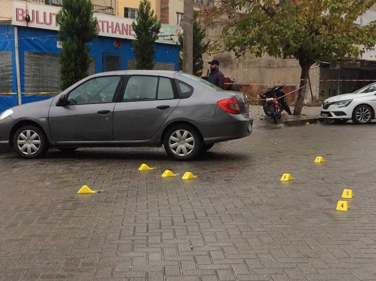 Turgutlu\'daki Kahvehane Saldırısı Olayında 2 Tutuklama