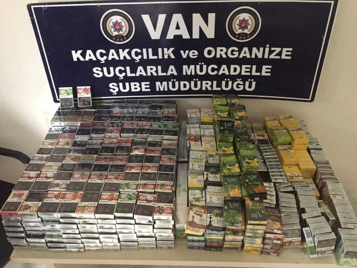 Van\'da 46 Kilo Kaçak Nargile Tütünü Ele Geçirildi