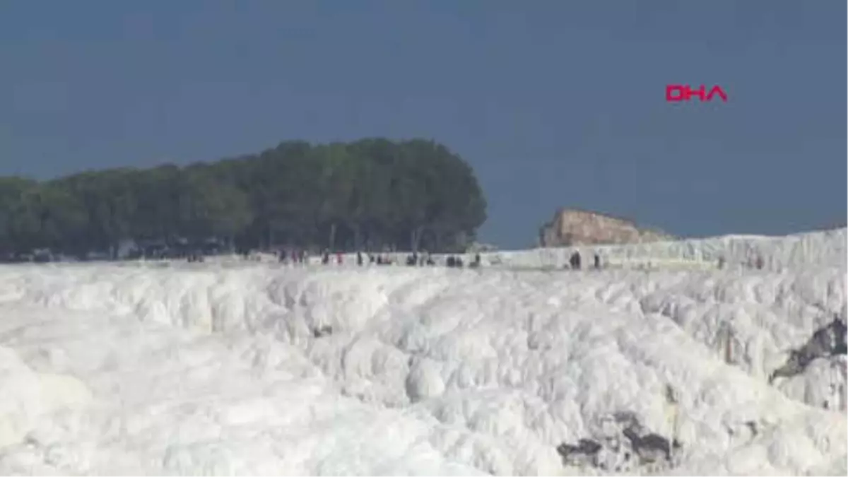 Denizli Pamukkale\'ye Yılbaşı Akını