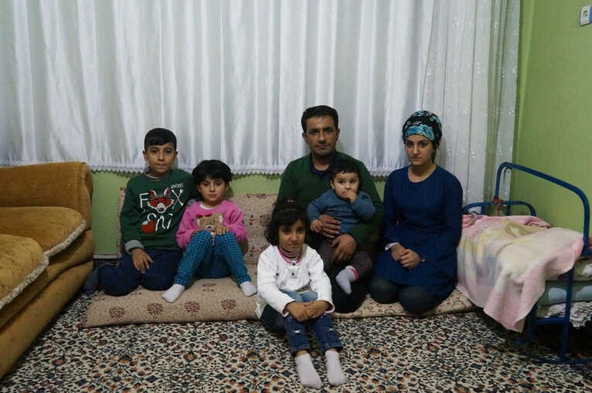 Evi Yanan Vatandaşa Yardım Eli Uzatıldı