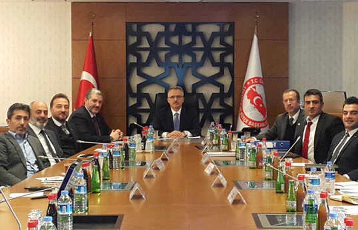 "Gayrimenkul borsasıyla inanılmaz boyutlarda yabancı yatırım çekebiliriz"