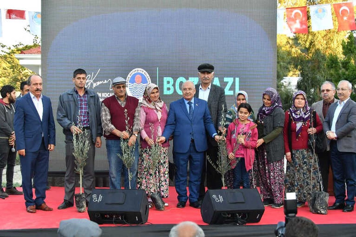 Mersin\'de Üreticilere 30 Bin Fidan Dağıtıldı