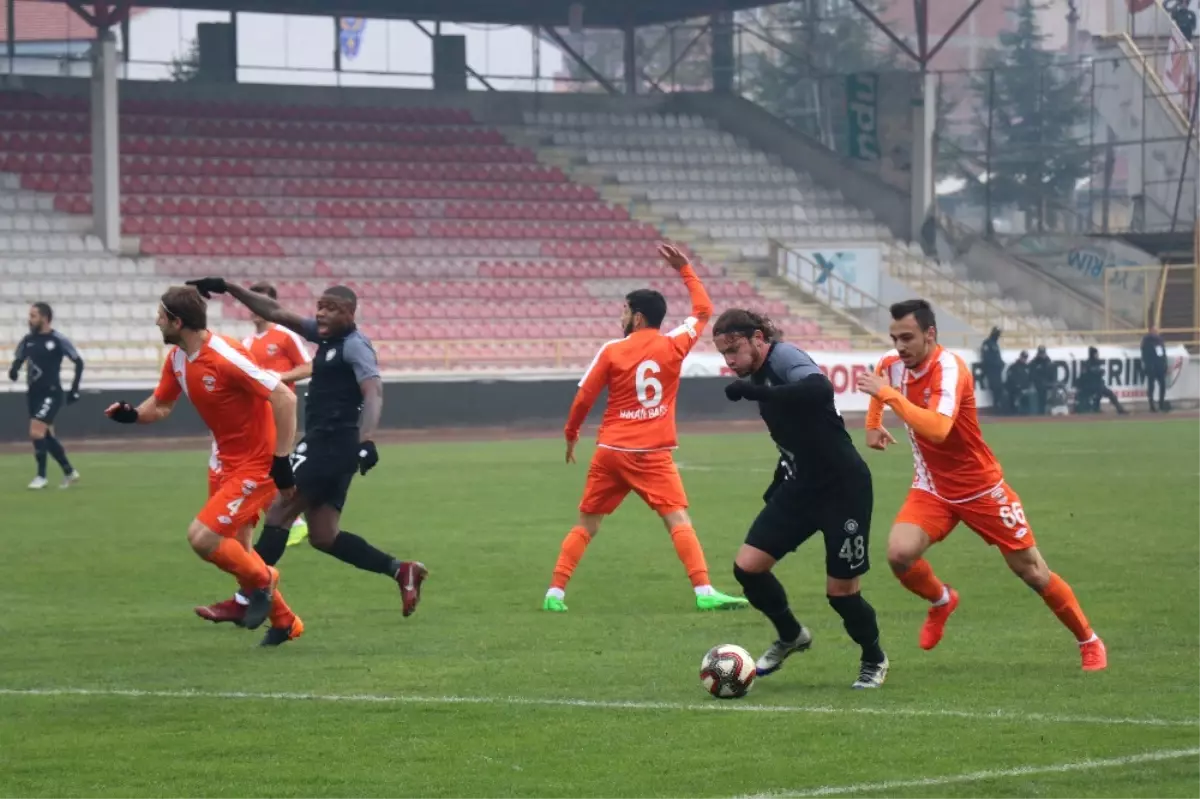 Osmanlıspor Adanaspor\'u 3 Golle Geçti