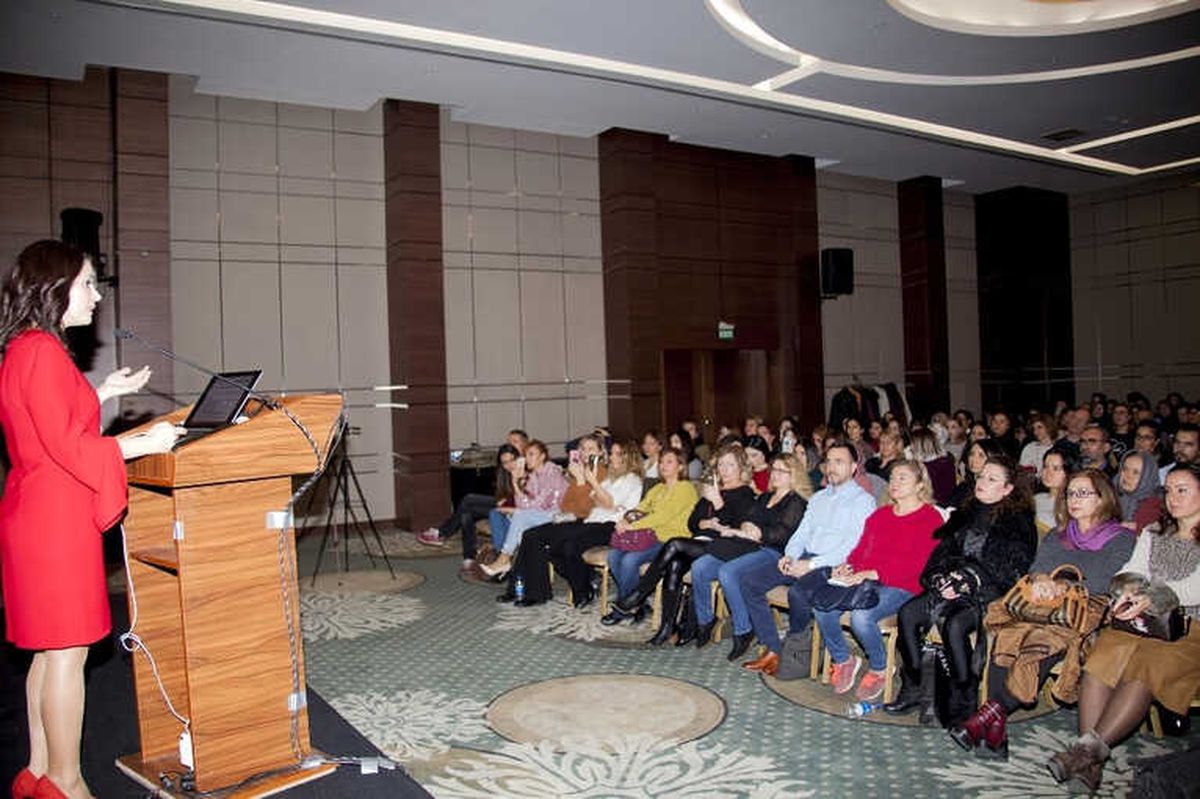 Propolisin İnsan Sağlığı Üzerindeki Etkisi Anlatıldı