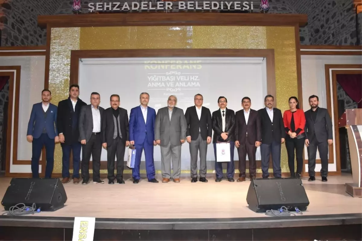 Şehzadeler\'in \'Yiğitbaşı Veli\'yi Anlama\' Konferansı Yoğun İlgi Gördü