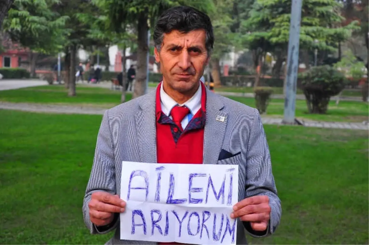 26 Yıldır Her Yerde Annesini Arıyor