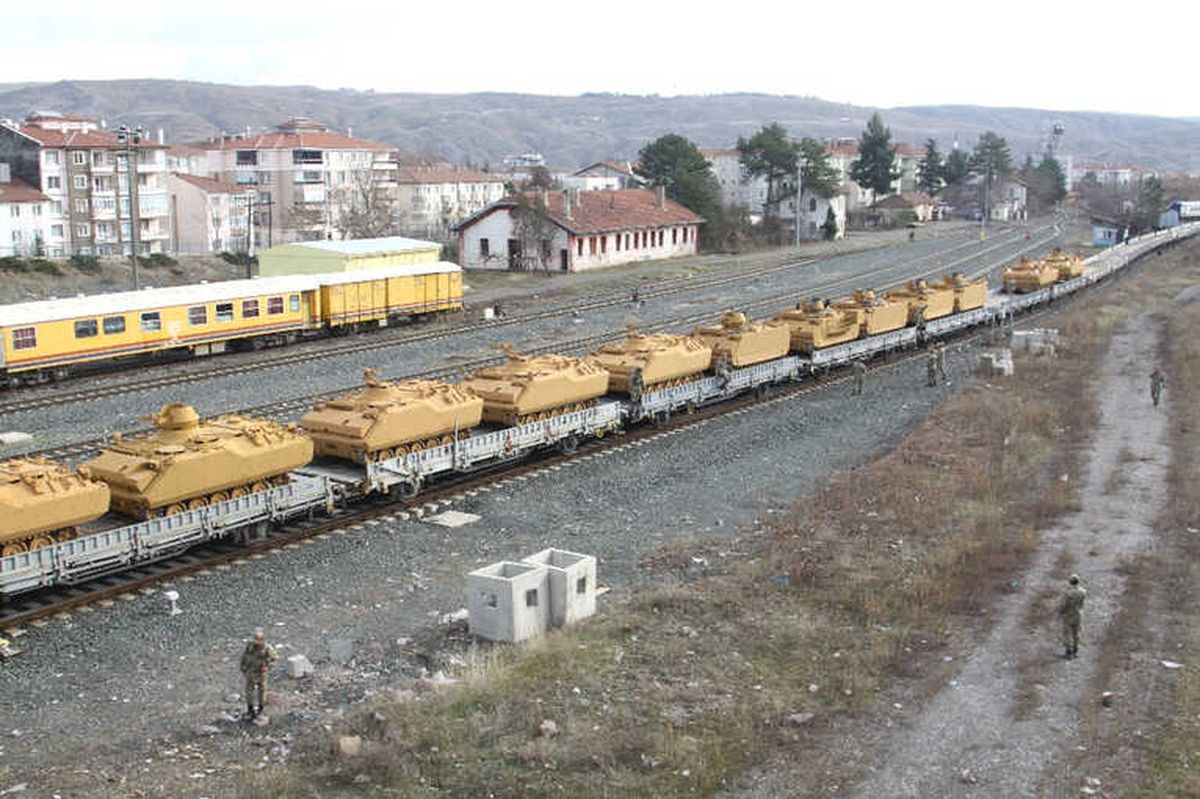 Çankırı\'dan Sınıra Askeri Sevkiyat