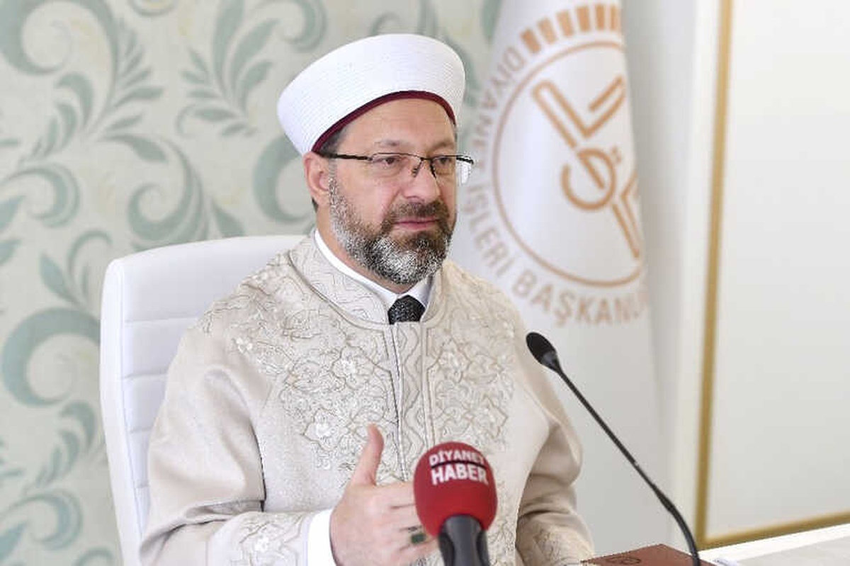 Diyanet İşleri Başkanı Erbaş: "İslam, İlmin Kucağına Doğmuş Bir Dindir"