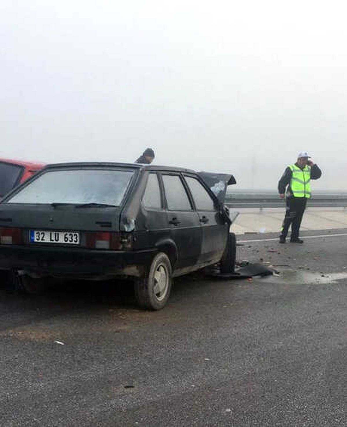Isparta\'da 10 Araç Birbirine Girdi: 13 Yaralı