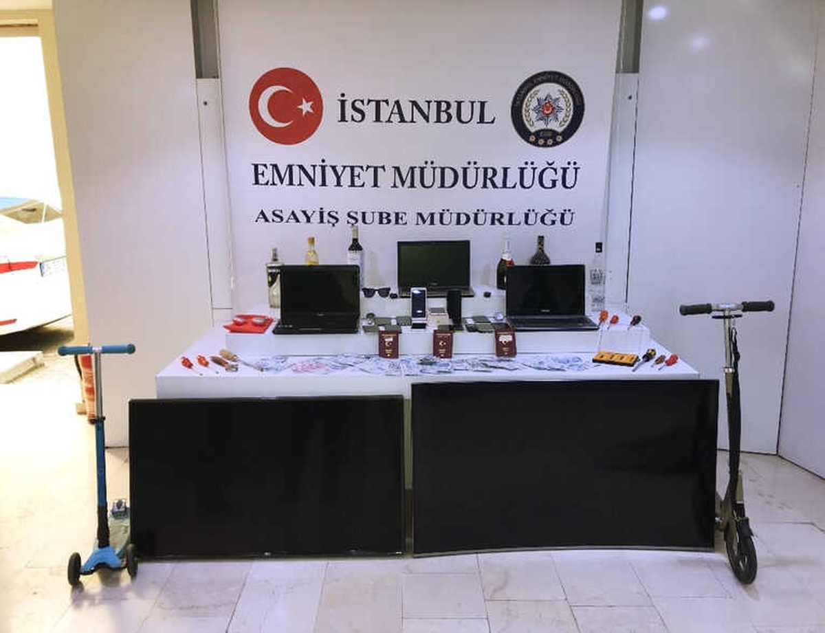 İstanbul\'da 5 Milyon Liralık Vurgun Yapan Çete Çökertildi: 16 Gözaltı