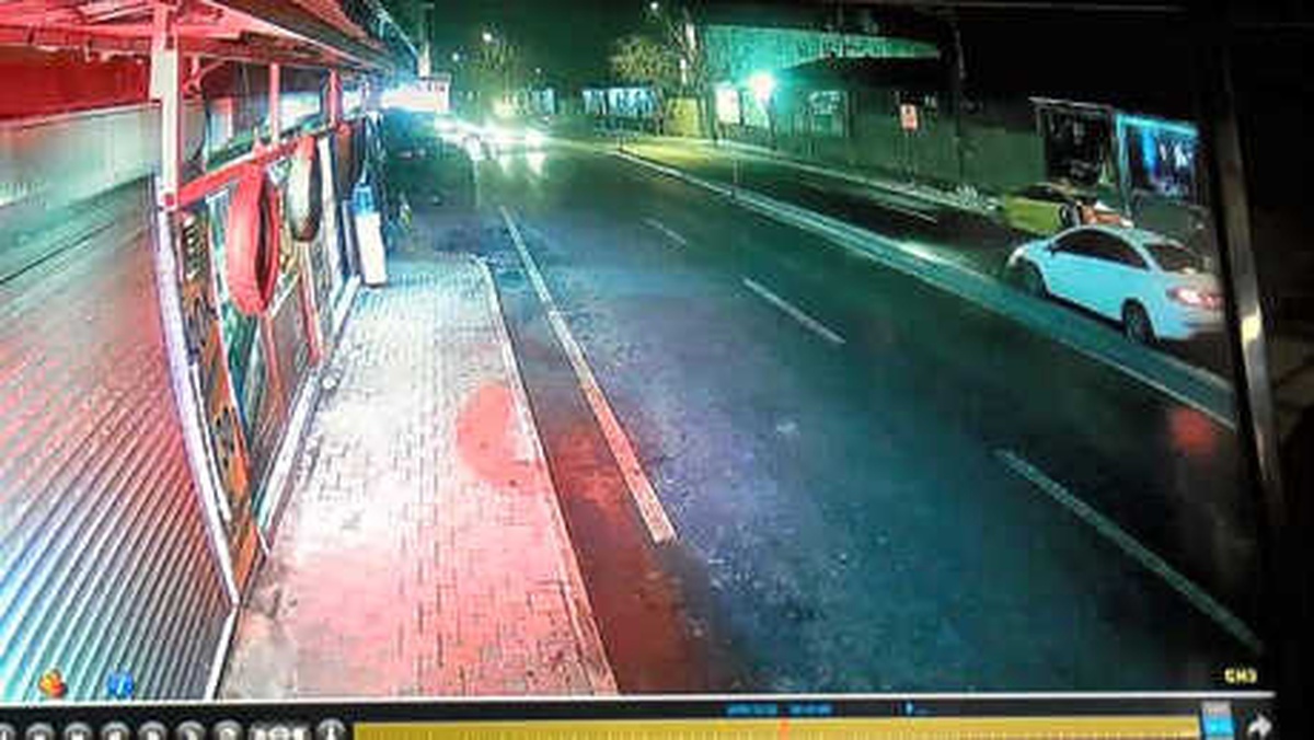 Kadıköy\'de Ters Yönden Ölümüne Gazladılar