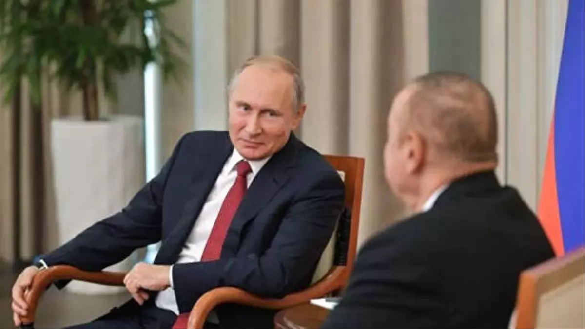 Putin, Aliyev\'in Doğum Gününü Kutladı