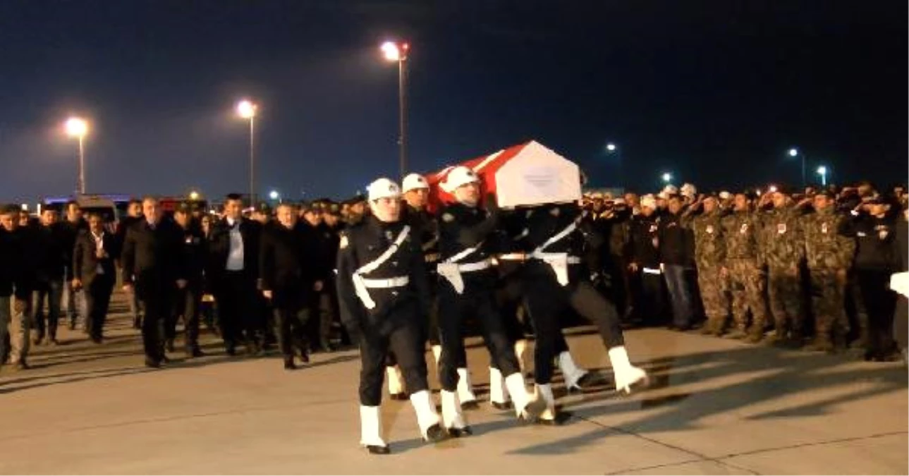 Şehit Polisin Cenazesi Memleketine Uğurlandı