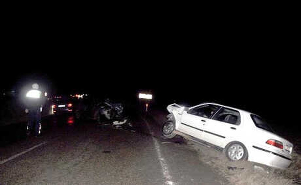 Tekirdağ\'da İki Otomobil Çarpıştı: 3 Yaralı