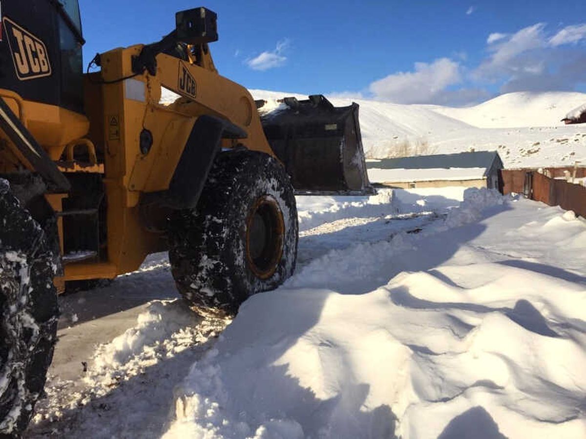Bingöl\'de Kar Nedeniyle Kapanan 73 Köy Yolu Ulaşıma Açıldı
