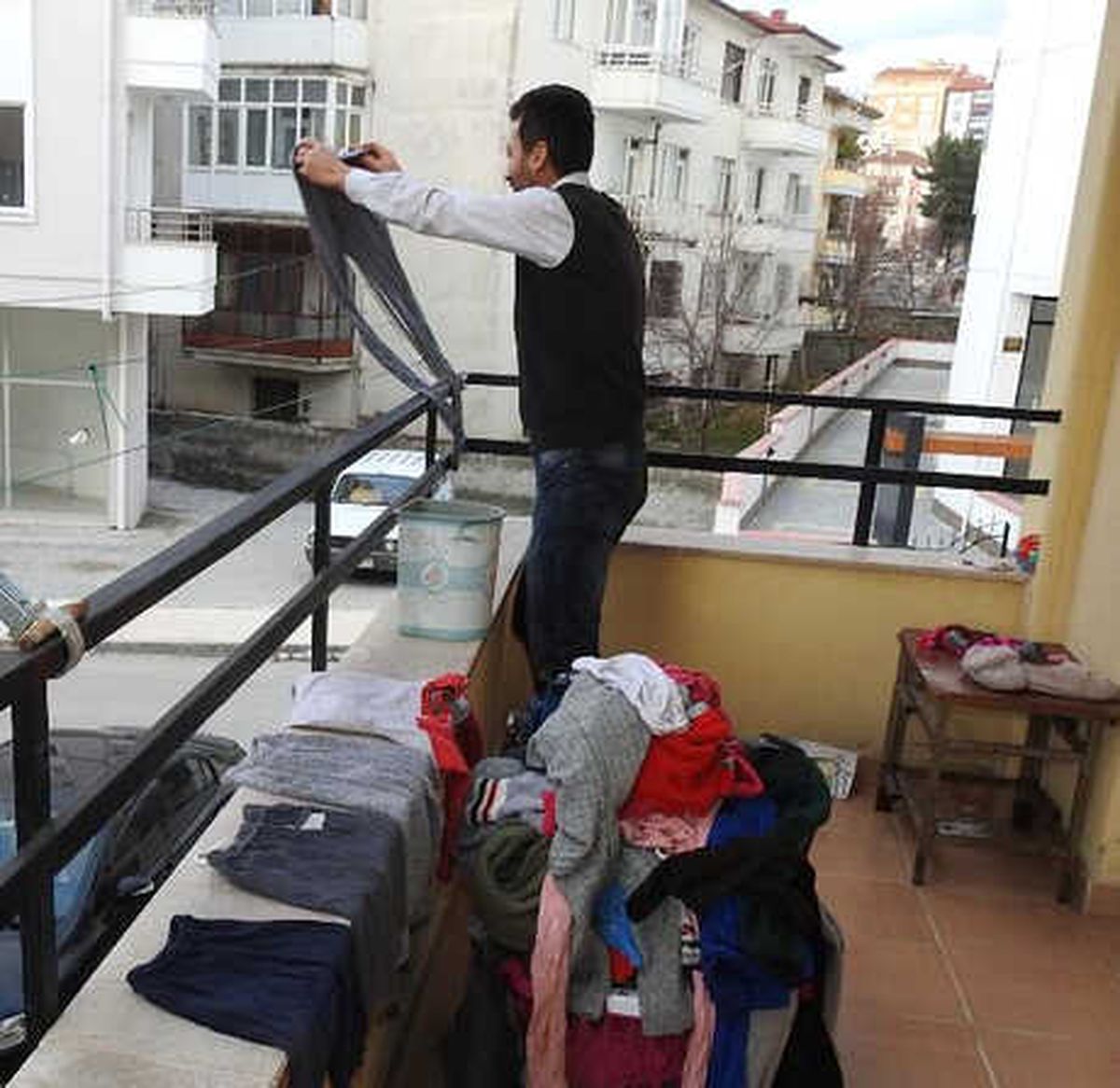 Eşi Terk Edince 6 Çocuğu ile Baş Başa Kaldı