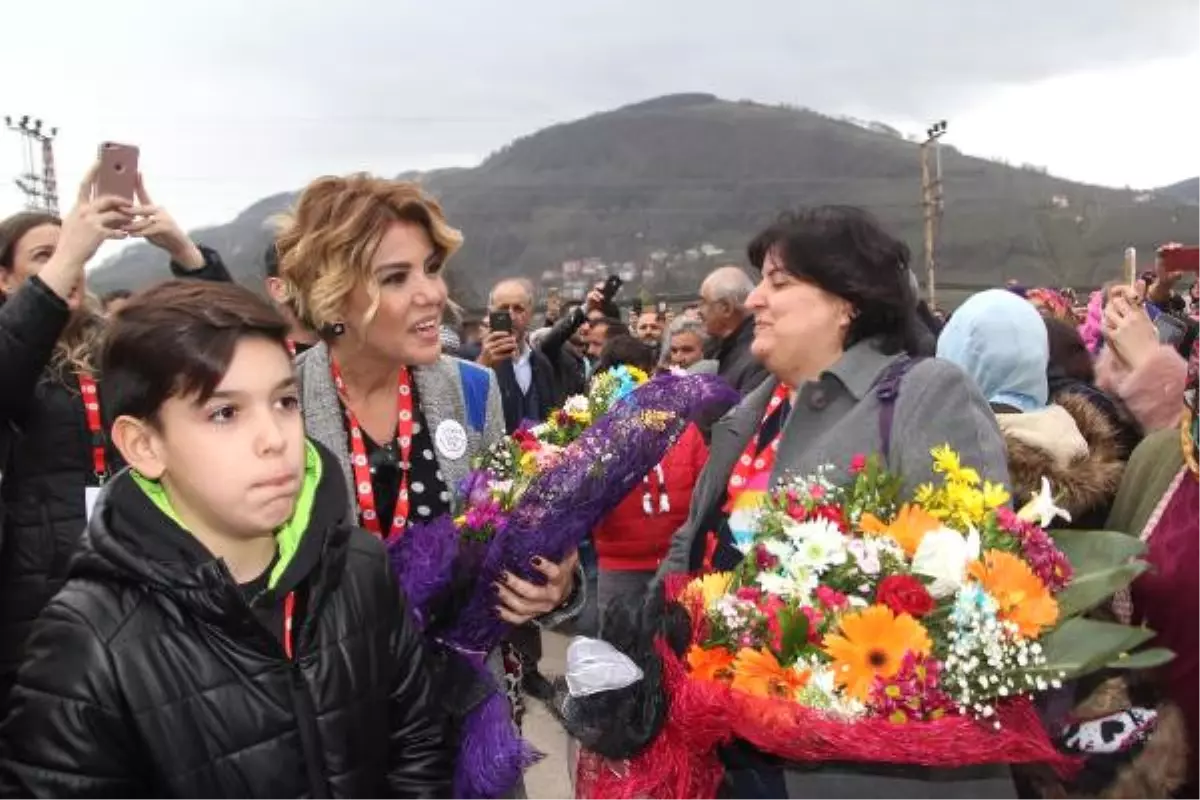 Gülben Ergen, Ordu\'da Anaokulu Açtı