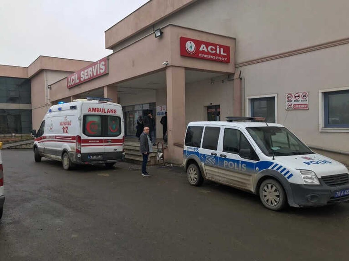 Iğdır\'da Askeri Araç Devrildi: 1 Şehit, 5 Yaralı