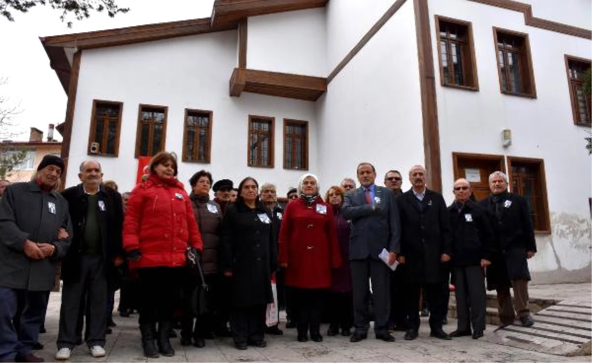 İsmet İnönü, Çocukluğunun Geçtiği Konağın Önünde Anıldı