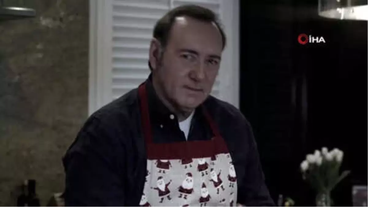 Kevin Spacey\'den Cinsel Taciz İddialarına Videolu Savunma