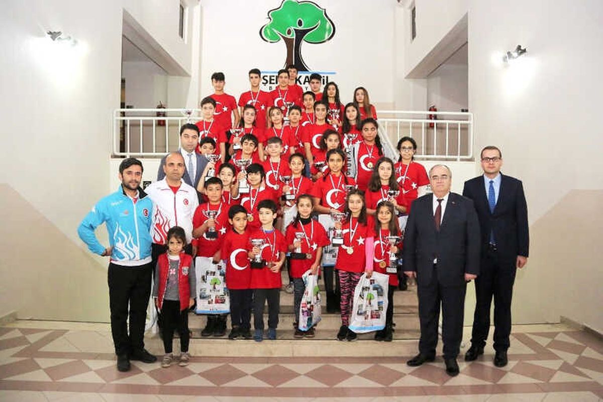 Ay-Yıldızlı Sporcular da Mücadele Etti