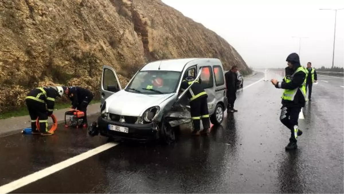 Gaziantep\'te Trafik Kazası: 4 Yaralı