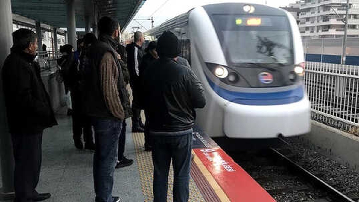 İZBAN çalışanları son teklifi kabul etmedi