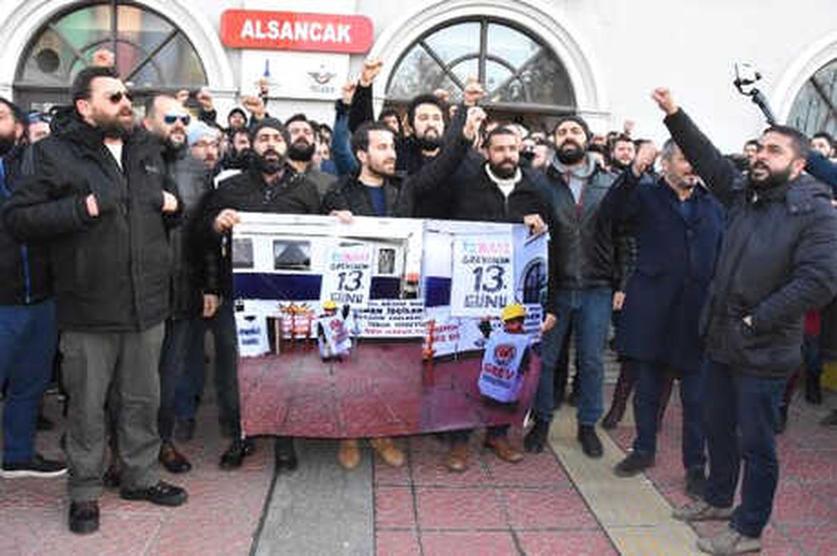 İzban İşçileri Greve Devam Etme Kararı Aldı